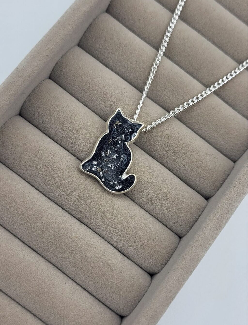 CherishKeepsakes CatPendant