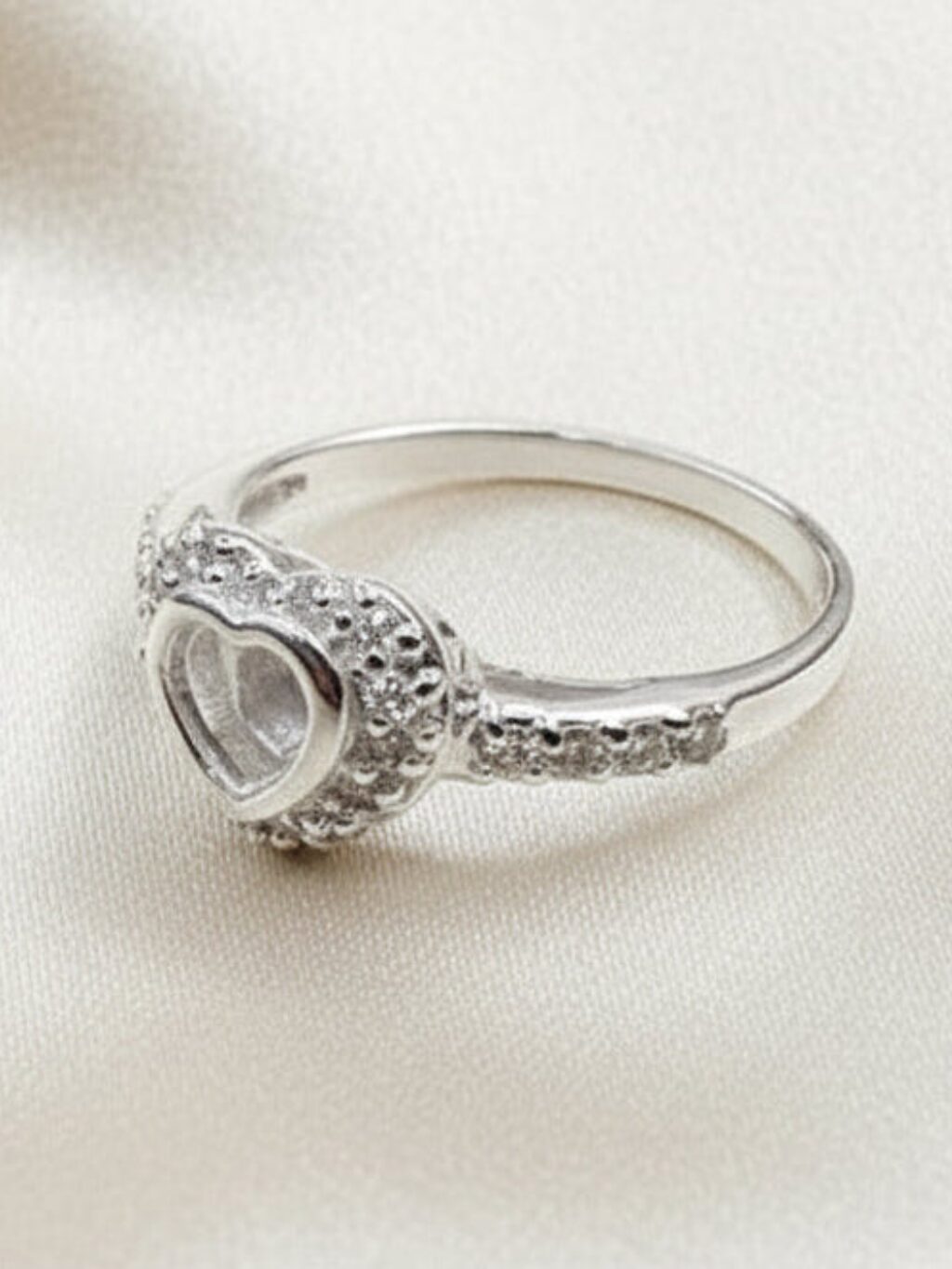 CherishKeepsakes DanileeHeartCZRing