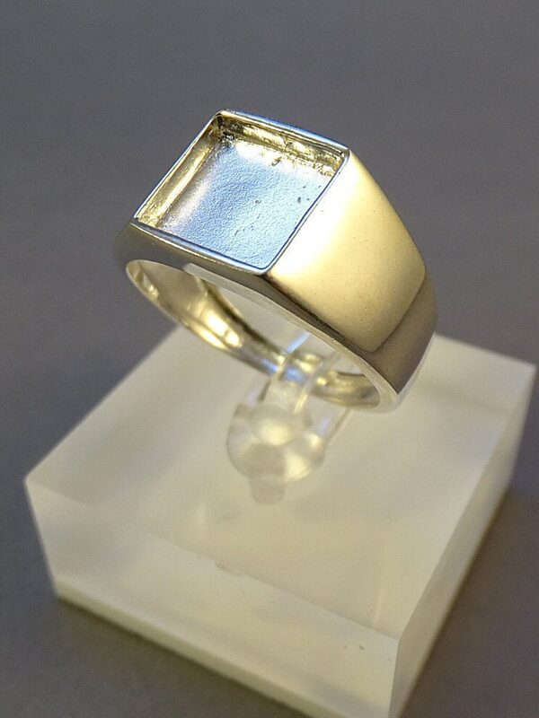 CherishKeepsakes TheDavidSignetRing