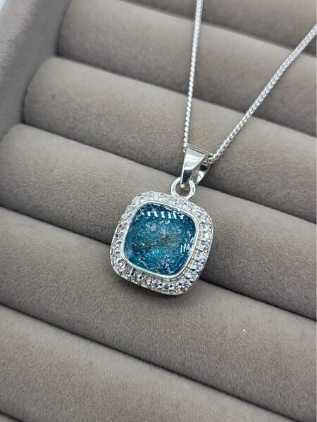 CherishKeepsakes TiffanyPendant